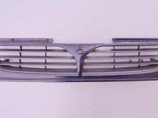 решетка радиатора Mitsubishi Space Wagon 2 поколение (Typ N30/N40) 1997, 2.0 л., бензин, МКПП, минивэн, MR155554-5