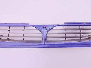 решетка радиатора Mitsubishi Space Wagon 2 поколение (Typ N30/N40) 1997, 2.0 л., бензин, МКПП, минивэн, MR155554-5