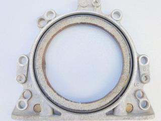 крышка двигателя задняя Volkswagen Passat B5 2000, 1.8 л., AEB, бензин, АКПП, седан, передний привод, 06A103171A