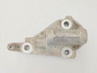 кронштейн (крепление) Renault Scenic 1 поколение 1997, 1.9 л., F8Q 784, дизель, МКПП, хетчбэк 5 дв., 7700598498