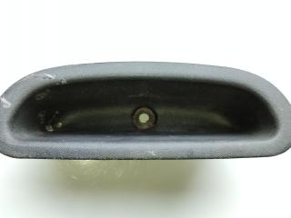 накладка декоративная Mitsubishi Carisma 1 поколение 1997, 1.8 л., бензин, МКПП, хетчбэк 5 дв., MB947223