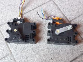 моторчик заслонки печки Mazda 6 GG 2003, 1.8 л., бензин