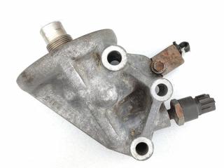 кронштейн масляного фильтра Toyota Avensis 2 поколение (T250) 2005, 2.0 л., дизель, МКПП, хетчбэк 5 дв.