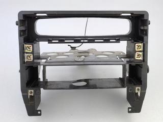 рамка под магнитолу Audi A6 4A/C4 1995, 2.3 л., AAR, бензин, МКПП, седан, 4A0857007