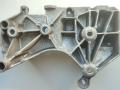 кронштейн генератора Renault Logan 1 поколение 2009, 1.4 л., K7J 710, бензин, МКПП, 7700273712 - фото №2