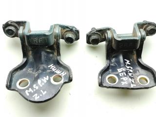 петля двери Mitsubishi Space Wagon 2 поколение (Typ N30/N40) 1998, 2.0 л., 4D68 T, дизель, МКПП