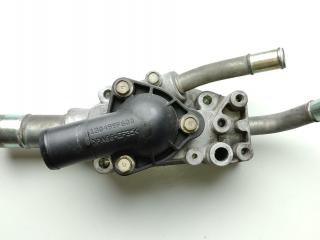 корпус термостата Nissan Primera P12 2003, 1.6 л., QG16DE, бензин, МКПП, 130499F600