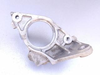 кронштейн полуоси Renault Scenic 2 поколение 2005, 1.9 л., F9Q 812, дизель, МКПП, 8200187544