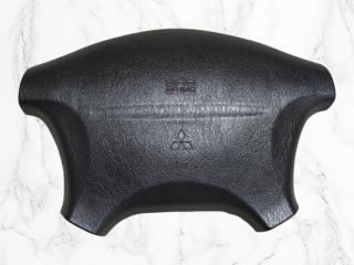 подушка безопасности водителя Mitsubishi Carisma 1 поколение [рестайлинг] 2000, MR777231