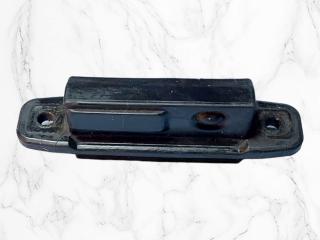 кнопка открытия багажника Toyota Avensis 3 поколение (T270) 2010