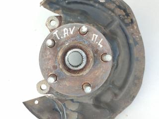ступица передняя левая Toyota Avensis 1 поколение (T220) (1997 - 2000), 2.0 л., 2C-TE, дизель, МКПП