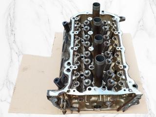 головка блока цилиндров Toyota Yaris XP130 2012, 1.3 л., 1NR-FE, бензин