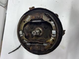защитный кожух тормозного механизма Mazda 323 5 поколение 1996