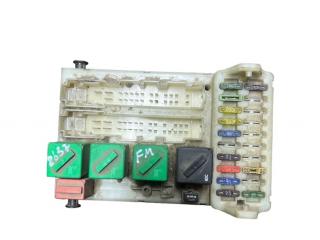 блок предохранителей Ford Mondeo 1 поколение 1995, 1.8 л., дизель, 93BG14K150AD