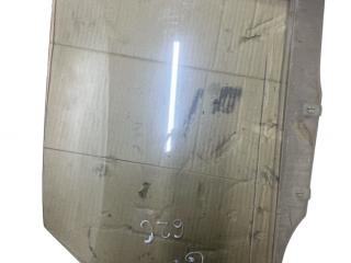 стекло двери задней правой Mazda 626 3 поколение 1990