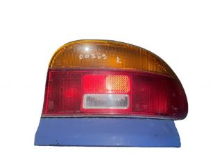 фонарь задний правый Mazda 121 2 поколение 1996