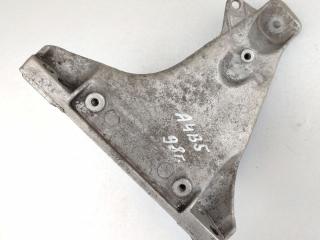 кронштейн двигателя Audi A4 B5 1998, 8D0199308L