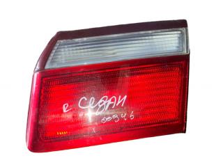 фонарь крышки багажника правый Mazda 626 GF 1998, седан