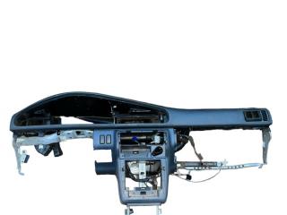 панель передняя салона (торпедо) Mazda 626 3 поколение 1991