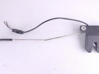замок багажника Audi A6 4A/C4 1995, 2.3 л., AAR, бензин, МКПП, седан, 4A5827505