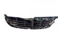 решетка радиатора Mazda 626 GF 1998, 2.0 л., бензин, МКПП, седан - фото №2
