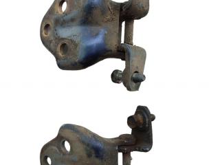 петля двери Mitsubishi Galant 8 поколение 1998