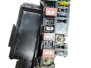 блок предохранителей Mazda 626 GF 1998