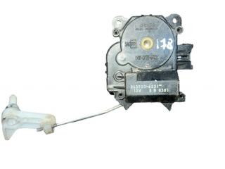 моторчик заслонки печки Toyota Avensis 1 поколение (T220) 1998, 0637006231
