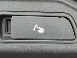 ручка складывания задней спинки Infiniti QX50 P71A 2019, 2.0 л., бензин, АКПП, полный привод, 88930-5NB0A
