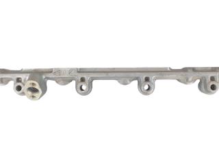 топливная рампа Mitsubishi Space Wagon 3 поколение (Typ N50) 2000, 2.4 л., 4G64 (GDI), бензин