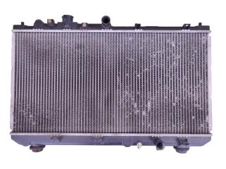 радиатор (основной) Mazda 323 6 поколение 1999, дизель, RF2L, 422131-8121
