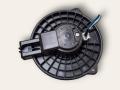 моторчик печки Mazda Capella 6 поколение (1994 - 1997), 2.0 л., дизель, 872700-0361 - фото №2