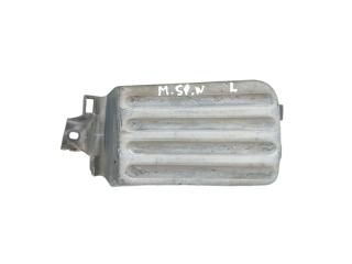 заглушка противотуманной фары Mitsubishi Space Wagon 2 поколение (Typ N30/N40) 1997, 2.0 л., дизель, MR155609