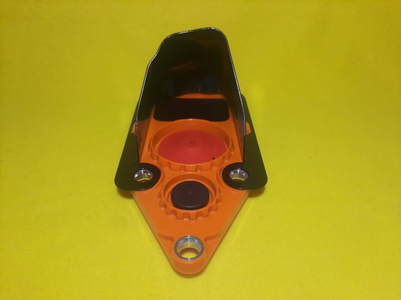 клапан выпускной Tesla Model 3 1 поколение 2020, 1098630-00-G, 1098632-00-G, 1059325-00-A - фото №1