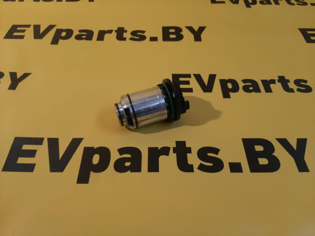 насос масляный Tesla Model 3 1 поколение 2019, 1108202-00-G - фото №1