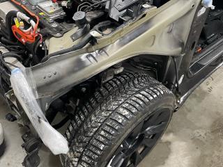 четверть передняя левая Tesla Model Y 1 поколение 2022, 1105305-S0-C, 1086017-S0-A, 1073811-S0-G, 1080463-S0-L, 1103456-S0-H, 1080477-S0-H, 1103447-S0-I, 1074845-S0-A, 1080473-S0-F, 1089673-S0-A, 1100382-S0-B, 1078111-S0-G, 1077847-S0-A, 1082323-S0-D, 1073755-S0-G, 1080025-S0-J, 1090159-S0-B, 1073791-S0-K, 1103388-S0-D, 1103334-S0-E, 1089623-S0-E, 1075042-00-F, 1095759-S0-C, 1084685-S0-H, 1073828-S0-F, 1092173-S0-D, 1075945-S0-A, 1089305-S0-H, 1092884-S0-E, 1091232-S0-G, 1073826-S0-A