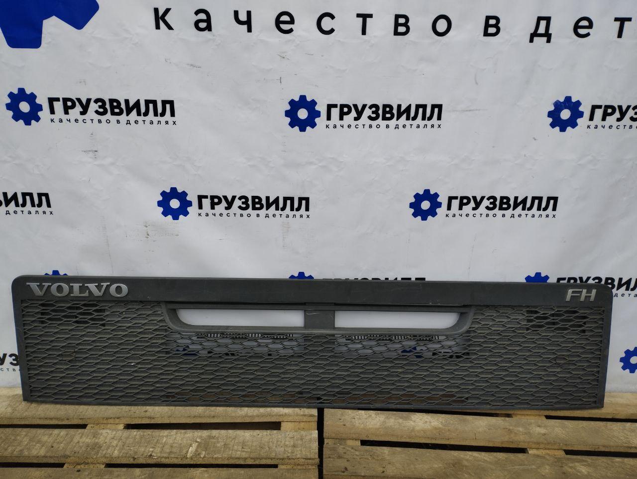 решетка капота Volvo FH4 первое поколение (2013 - 2020), 84033228, 82219161 - фото №1