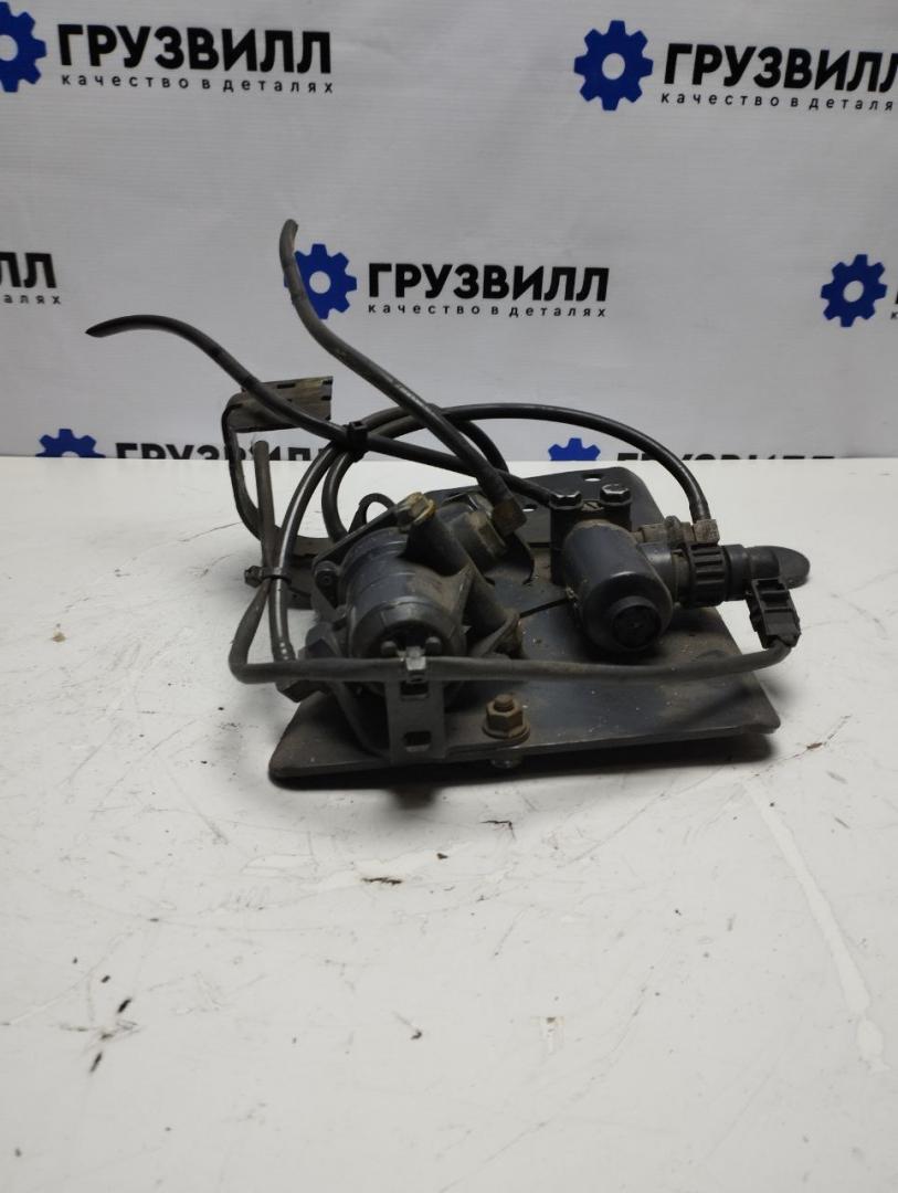 клапан компрессора пневмоподвески Mercedes-Benz Actros 4 поколение (MP4) (2011 - 2025), A0009973812 - фото №1