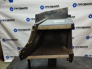 Подножка кабины Volvo FH4 первое поколение (2013 - 2020), 82174599, 82136982, 821142327