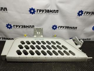 Ступень левая Volvo FH4 первое поколение (2013 - 2020), 82142327