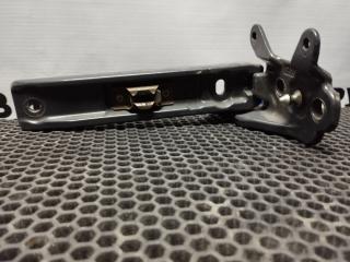 Петля подножки Volvo FH4 первое поколение (2013 - 2020), 82192396