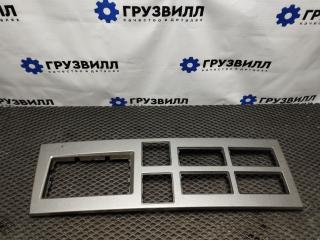 накладка на торпедо (консоль) Renault T-Series 1 поколение (2013 - 2025), 82705901, 82579321, 82575120