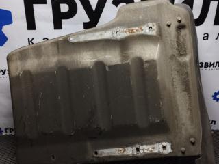 тепловой экран глушителя Renault T-Series 1 поколение (2013 - 2026), 7422223837, 22223837, 7421722279, 7421471377