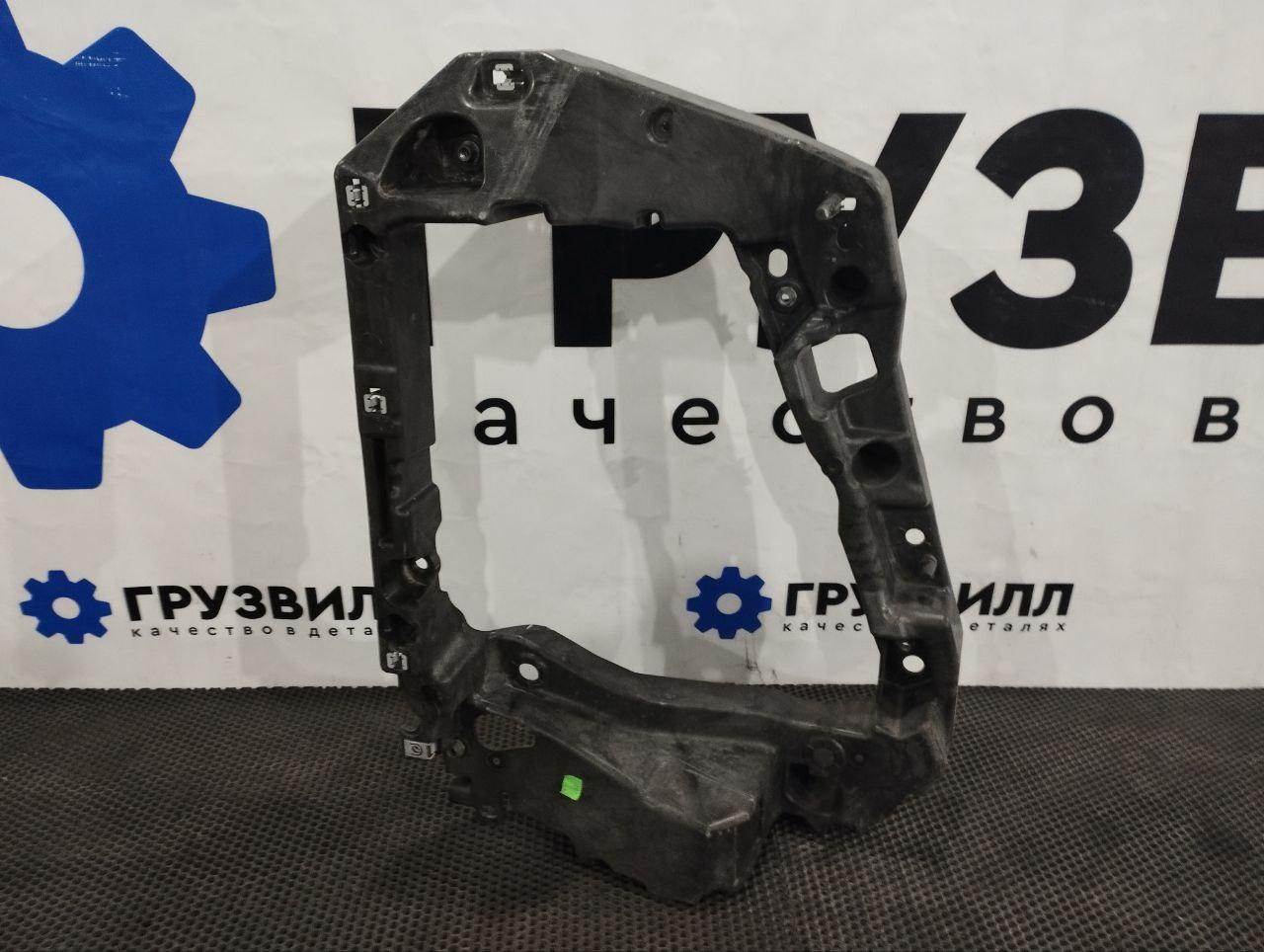 крепление фары левой Volvo FM5 1 (2019 - 2025), 84274580 - фото №1