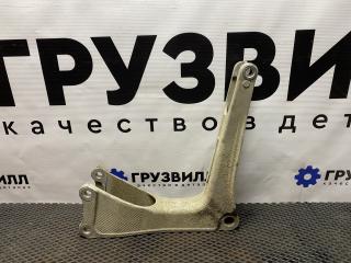 кронштейн цилиндра подъема кабины Renault Premium 1 поколение (1996 - 2005), 82320650