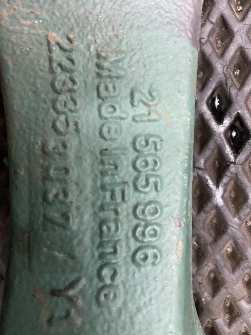 кронштейн двигателя Volvo FH4 первое поколение (2013 - 2020), 21565996 - фото №1