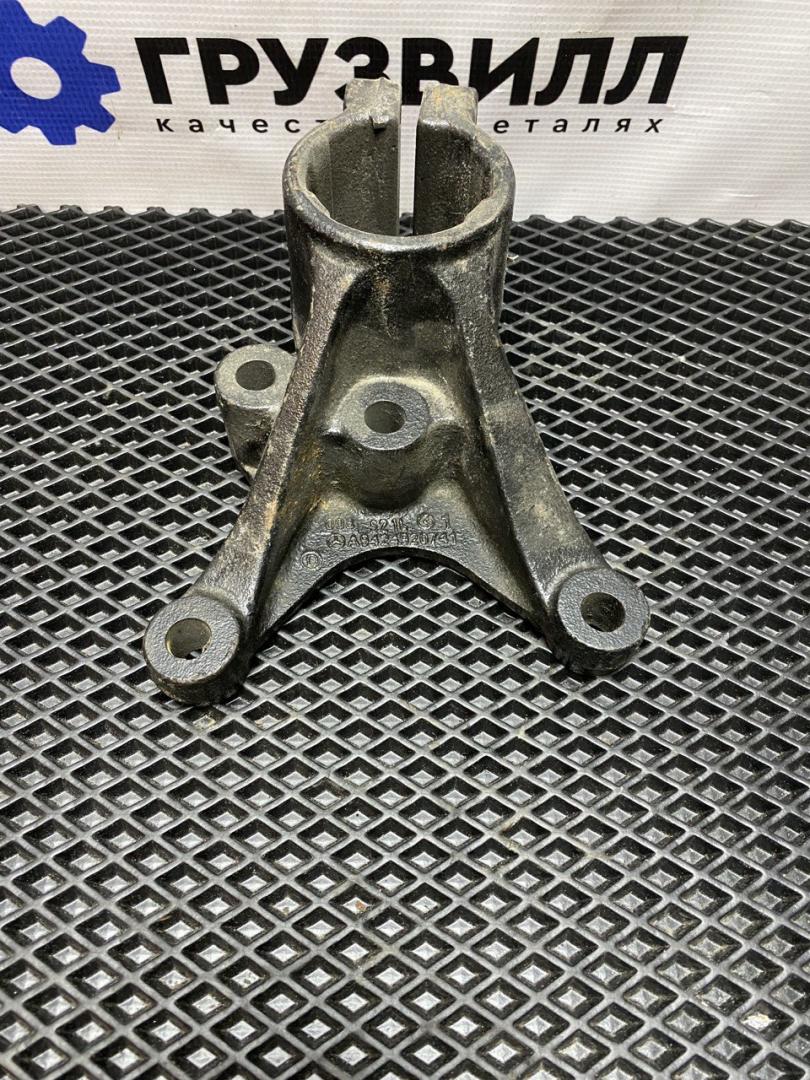 кронштейн глушителя Mercedes-Benz Actros 2 поколение (MP2) (2003 - 2008), A9424920741 - фото №1