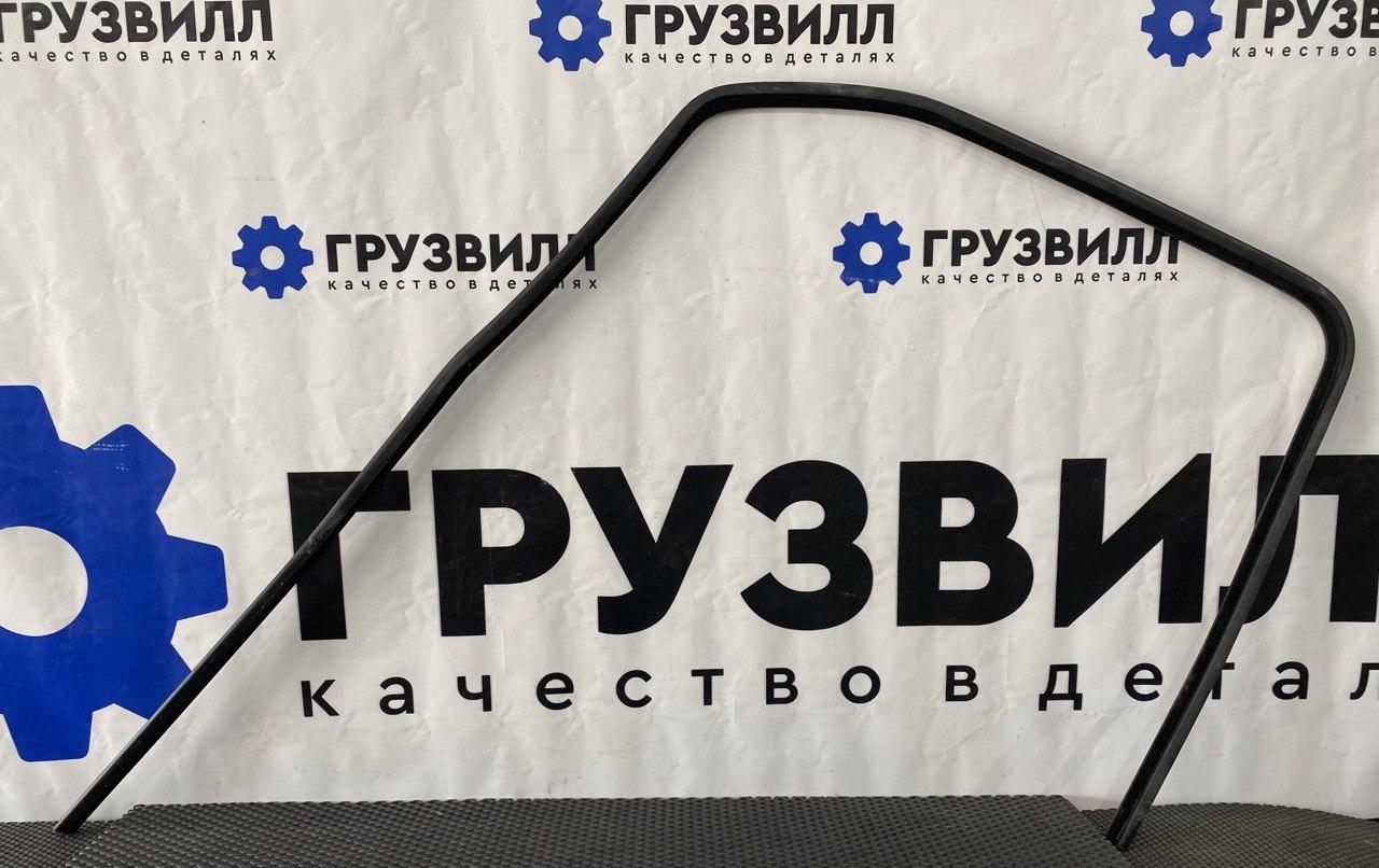 Уплотнитель стекла Volvo FH5 2 (2019 - 2025), 82110665 - фото №1