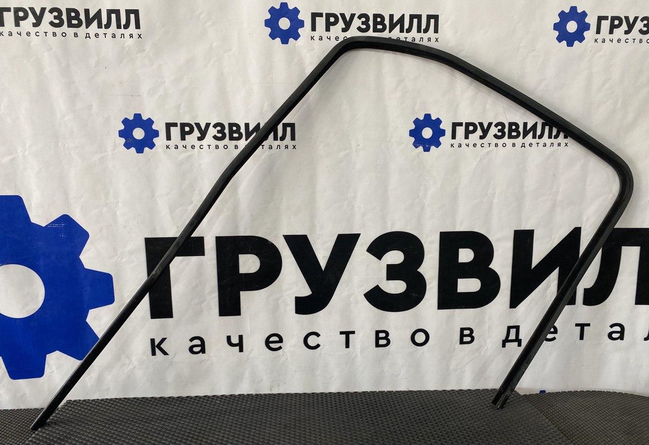 Уплотнитель стекла Volvo FH5 2 (2019 - 2025), 82110665 - фото №1