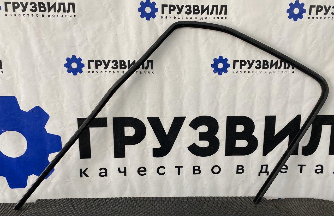Уплотнитель стекла Volvo FH5 2 (2019 - 2025), 82110665 - фото №1